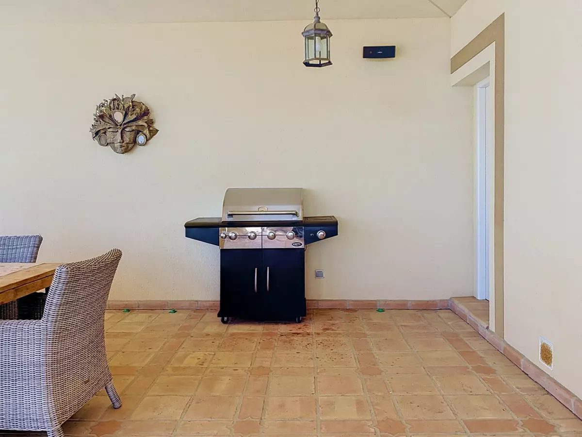 3-bedroom Villa In Vélez – Málaga, Spain (190 M²)
