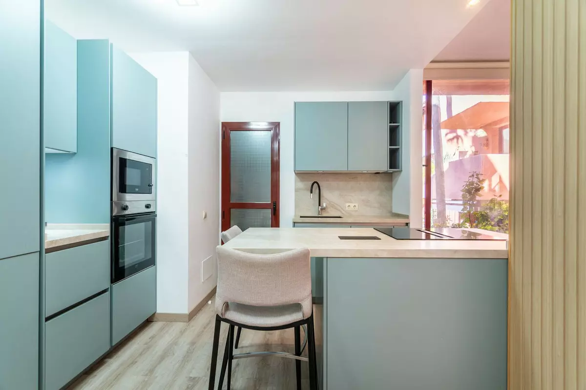 3-bedroom Apartment In Marbella, Spain (132 M²)