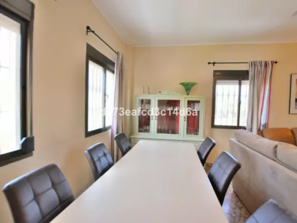 6-bedroom Villa In Ronda, Spain (225 M²)