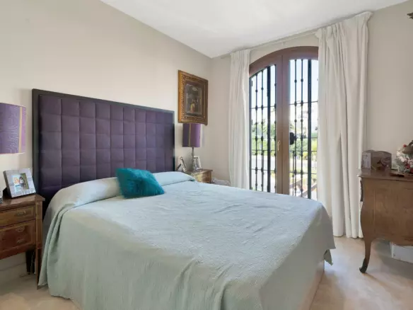3-bedroom Town House In Estepona, Spain (165 M²)
