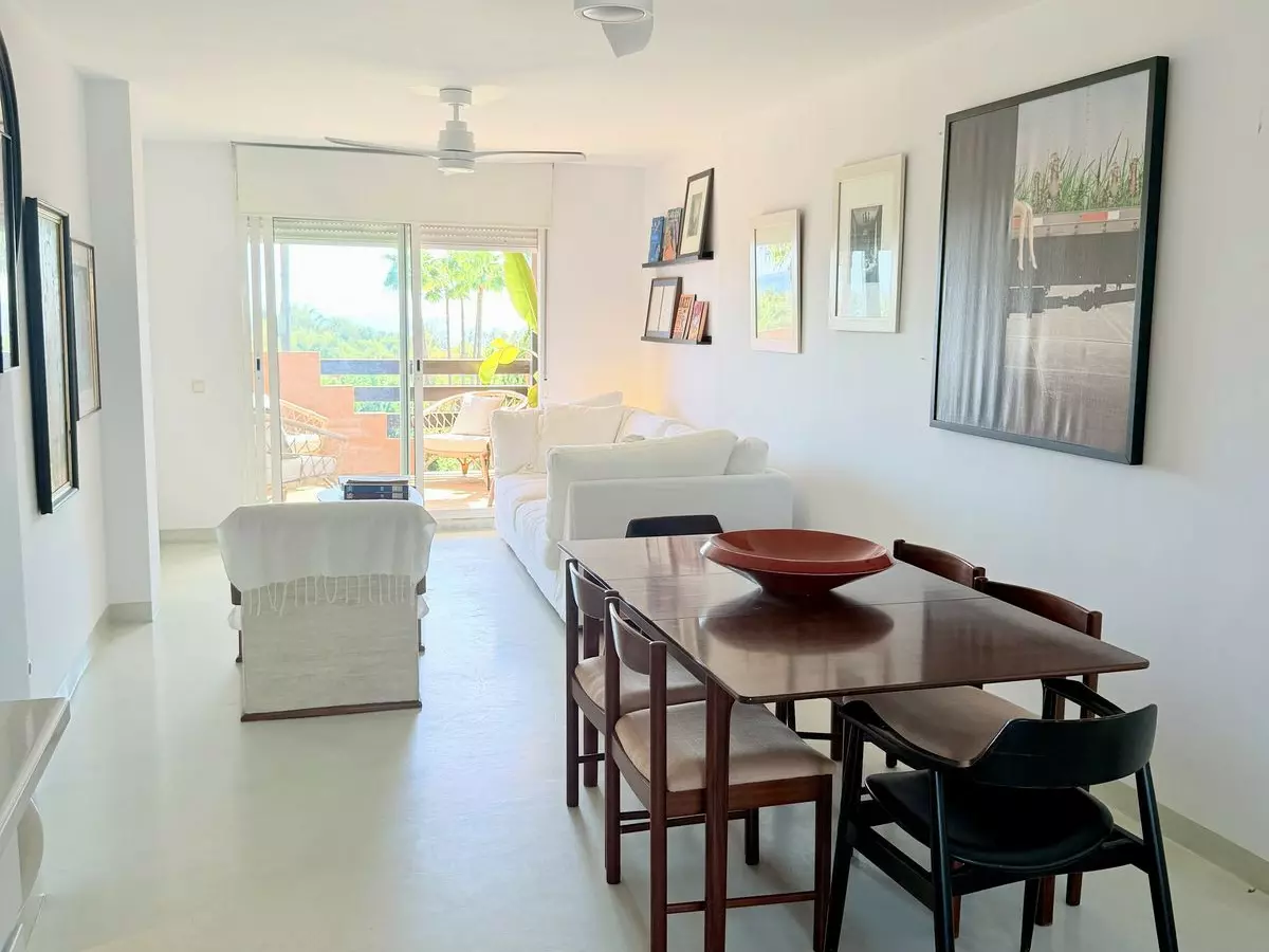 3-bedroom Apartment In Casares, Spain (140 M²)