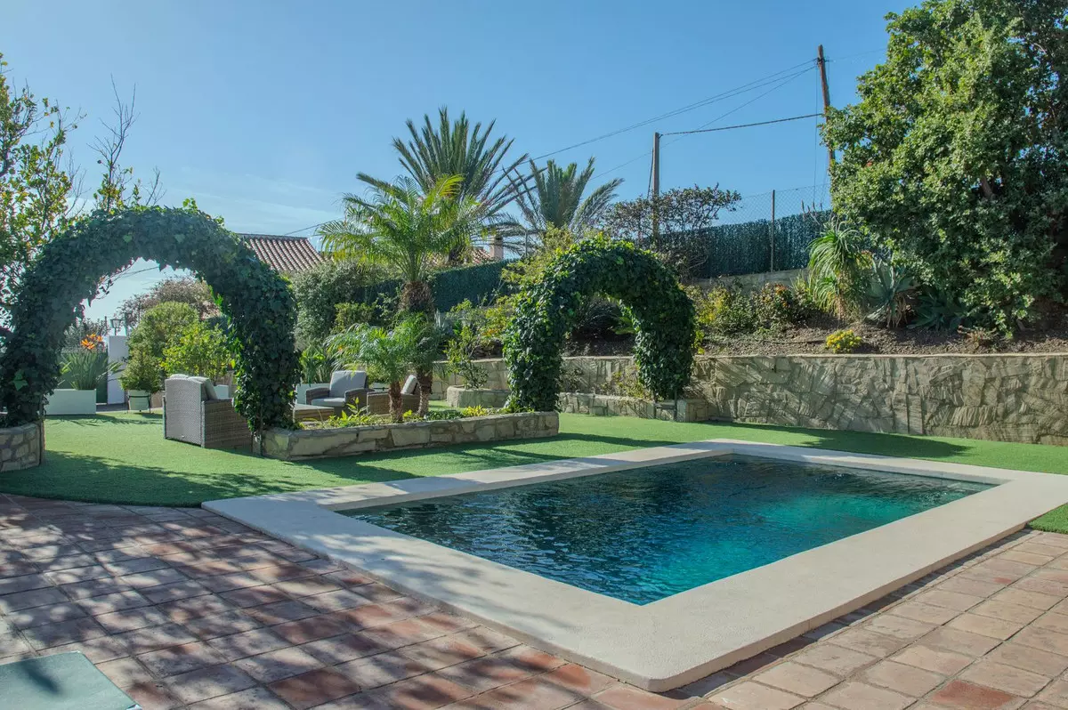 4-bedroom Villa In Frigiliana, Spain (383 M²)