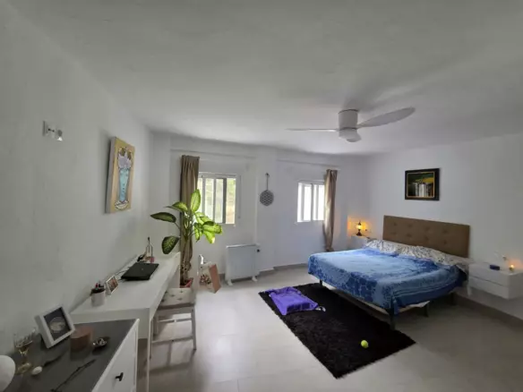 4-bedroom Town House In Tolox, Spain (226 M²)