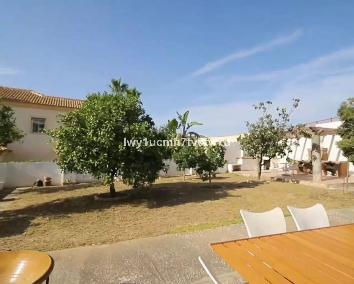 4-bedroom Villa In Málaga, Spain (317 M²)
