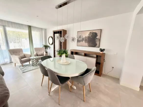 3-bedroom Villa In Mijas, Spain (228 M²)