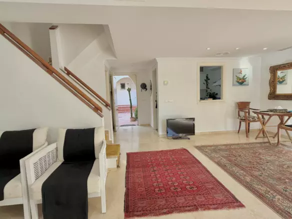 4-bedroom Town House In Marbella, Spain (232 M²)