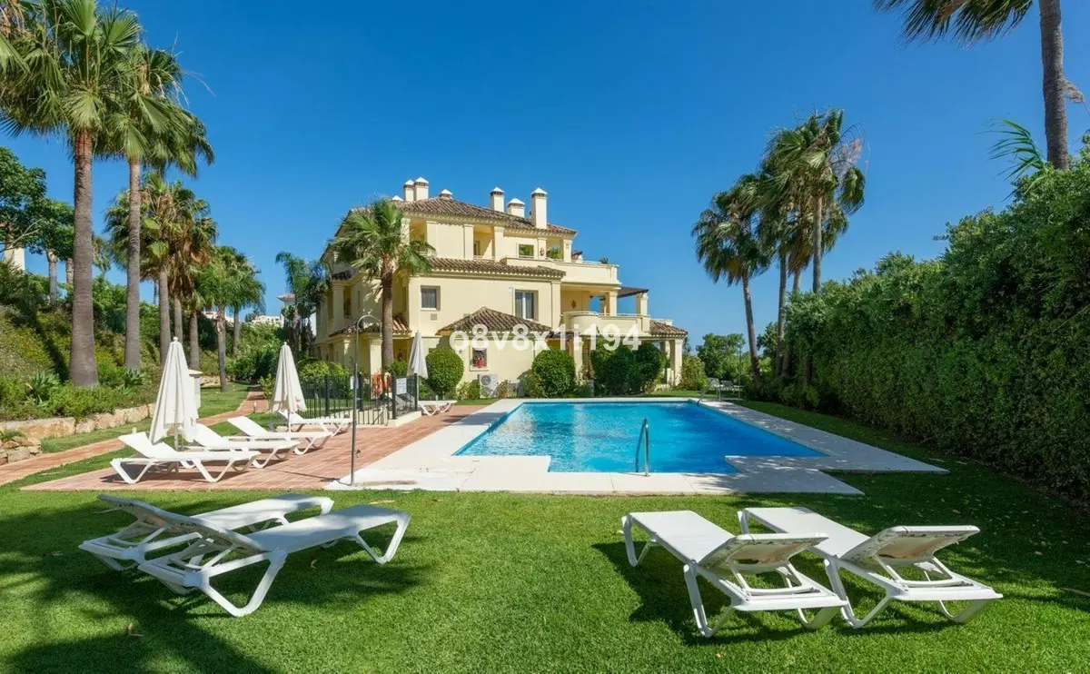 2-bedroom Apartment In Casares, Spain (202 M²)