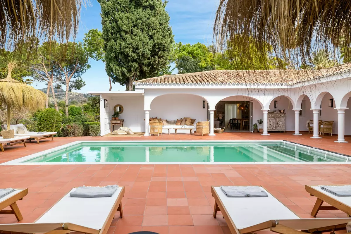 3-bedroom Villa In Marbella, Spain (265 M²)