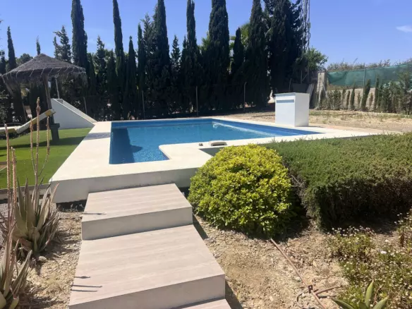 2-bedroom Country House In Cártama, Spain (81 M²)