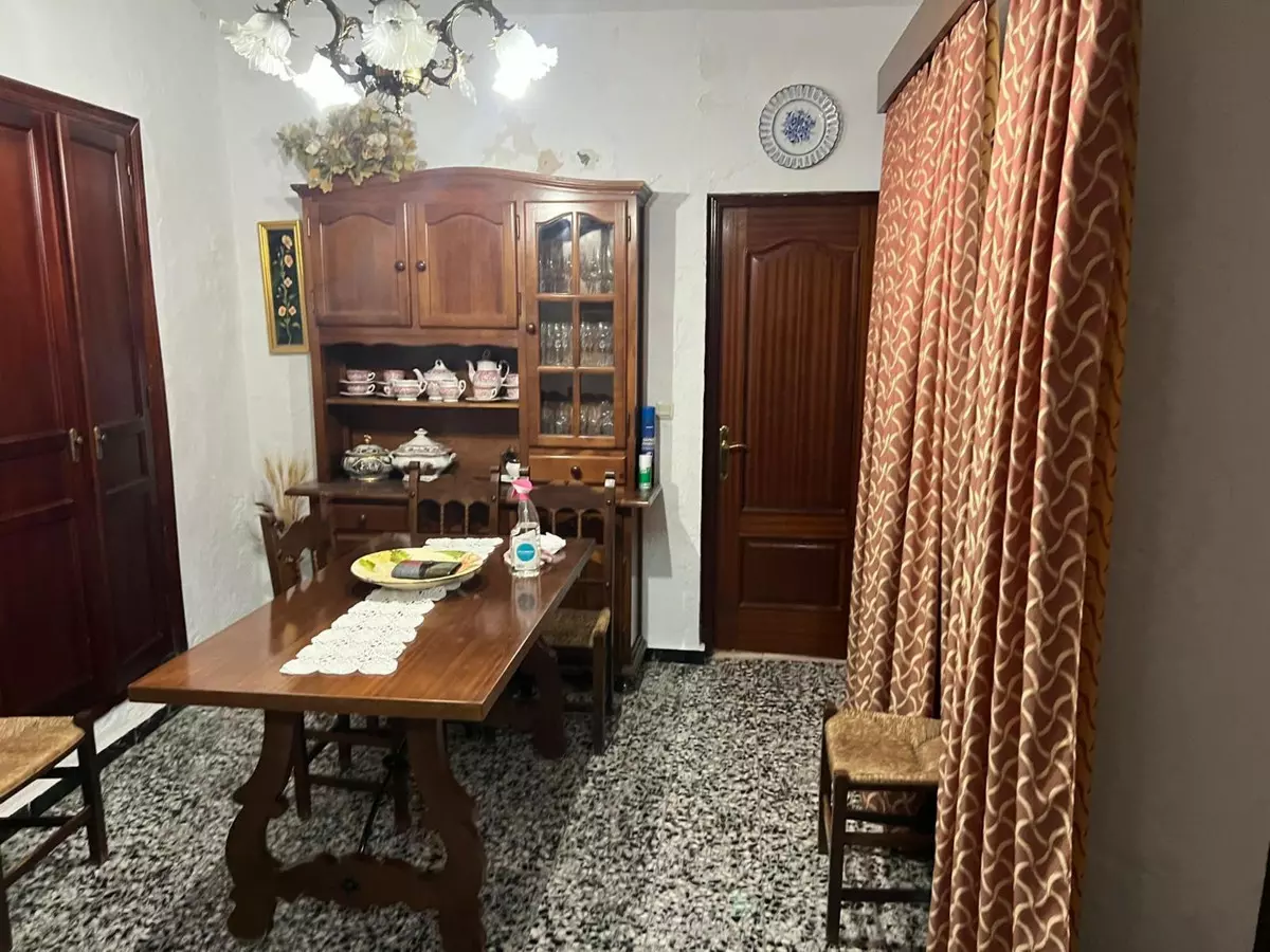 6-bedroom Town House In Álora, Spain (220 M²)