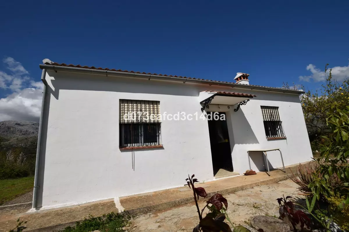 2-bedroom Country House In Cartajima, Spain (66 M²)
