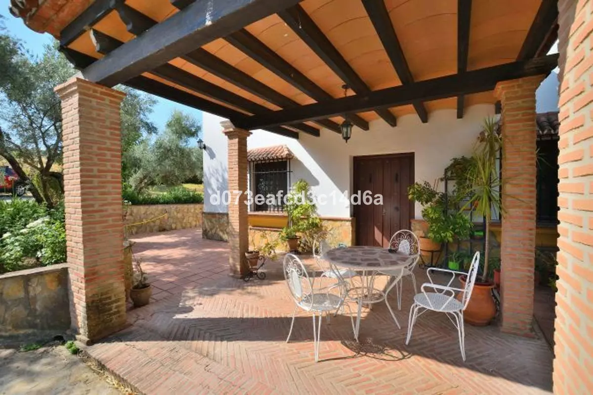 6-bedroom Country House In Arriate, Spain (244 M²)