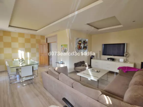 4-bedroom Villa In Ronda, Spain (349 M²)