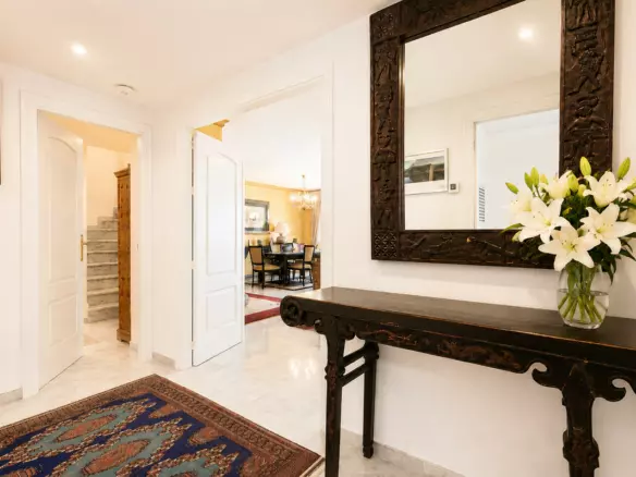 4-bedroom Apartment In Marbella, Spain (286 M²)