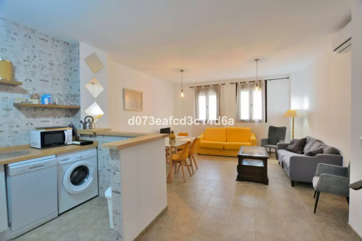 3-bedroom Apartment In Ronda, Spain (103 M²)