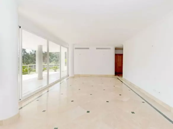 5-bedroom Villa In Málaga, Spain (919 M²)