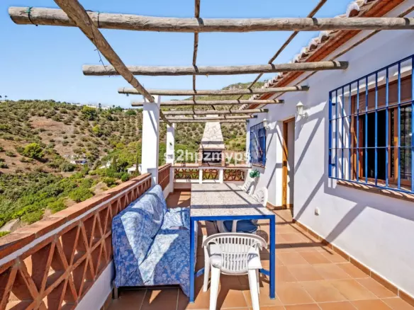 2-bedroom Villa In Frigiliana, Spain (49 M²)