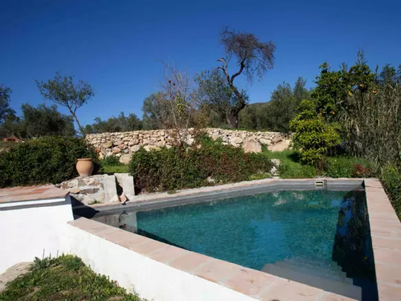 4-bedroom Country House In Casarabonela, Spain (173 M²)