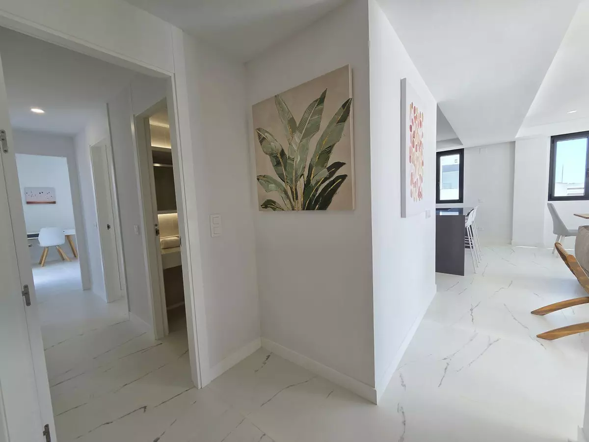 3-bedroom Apartment In Estepona, Spain (118 M²)