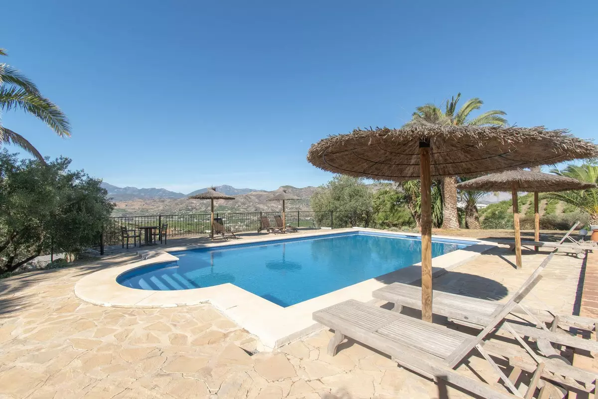 7-bedroom Country House In Álora, Spain (1.009 M²)