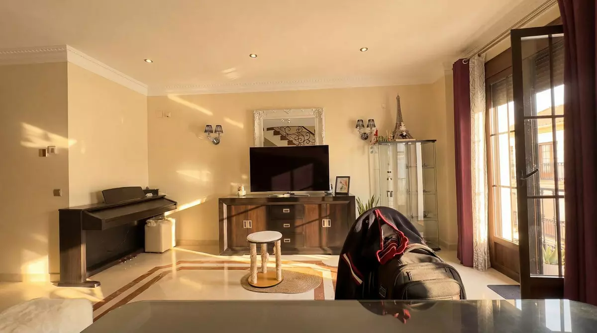 4-bedroom Apartment In Ronda, Spain (161 M²)