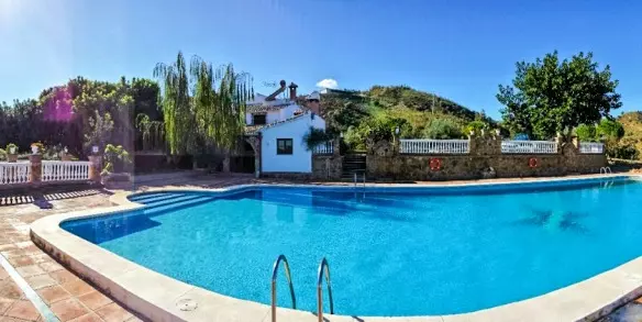 6-bedroom Country House In Casarabonela, Spain (699 M²)