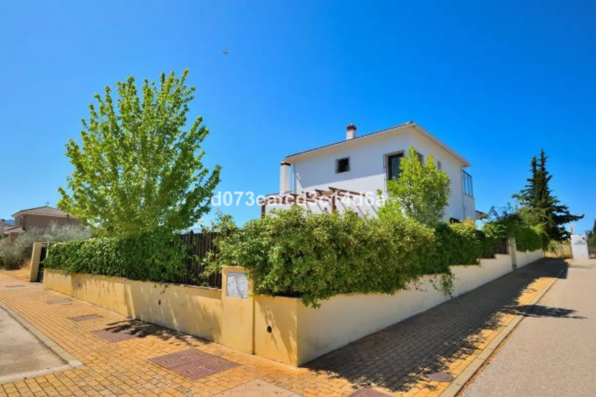 4-bedroom Villa In Ronda, Spain (303 M²)