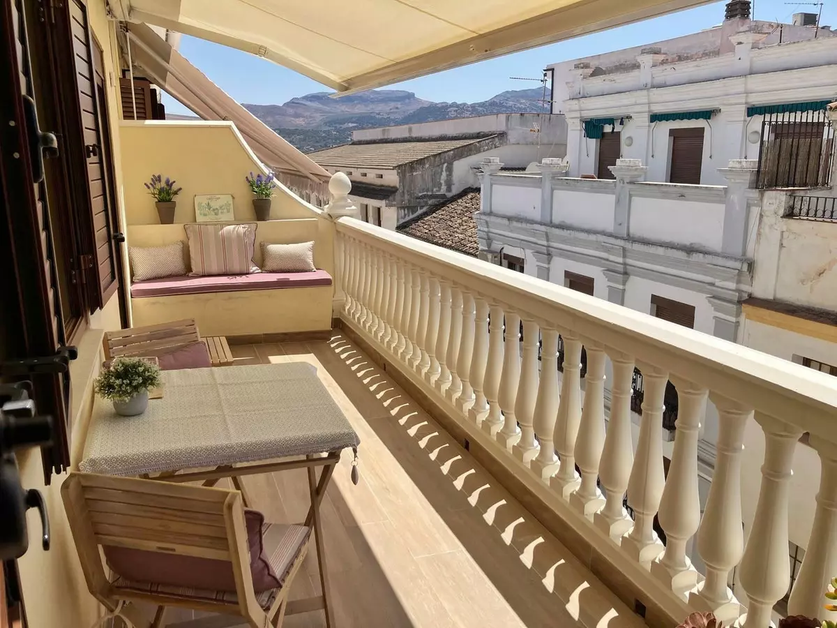 4-bedroom Apartment In Ronda, Spain (180 M²)