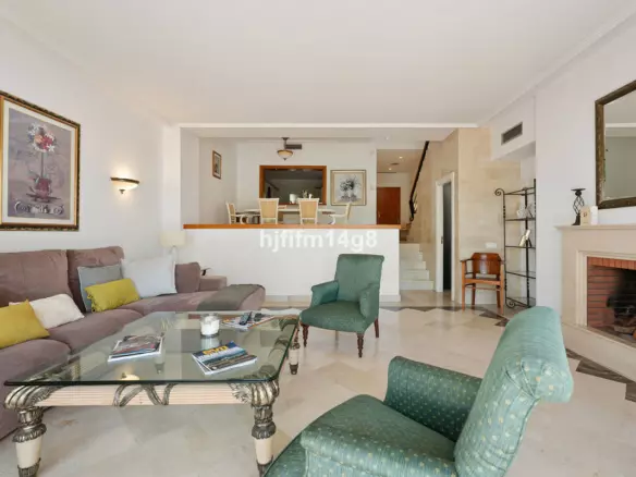 3-bedroom Town House In Marbella, Spain (385 M²)