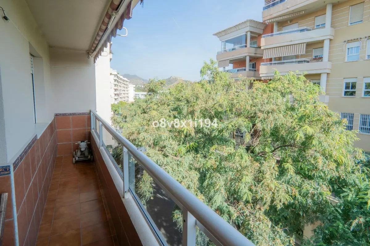 4-bedroom Apartment In Málaga, Spain (118 M²)