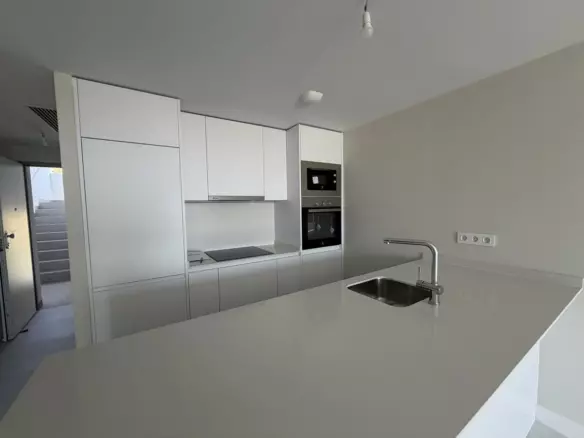 2-bedroom Apartment In Manilva, Spain (78 M²)