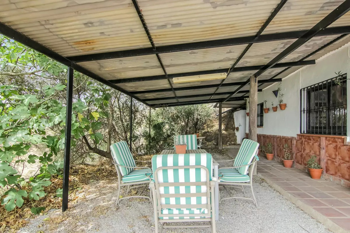 2-bedroom Country House In Iznate, Spain (64 M²)
