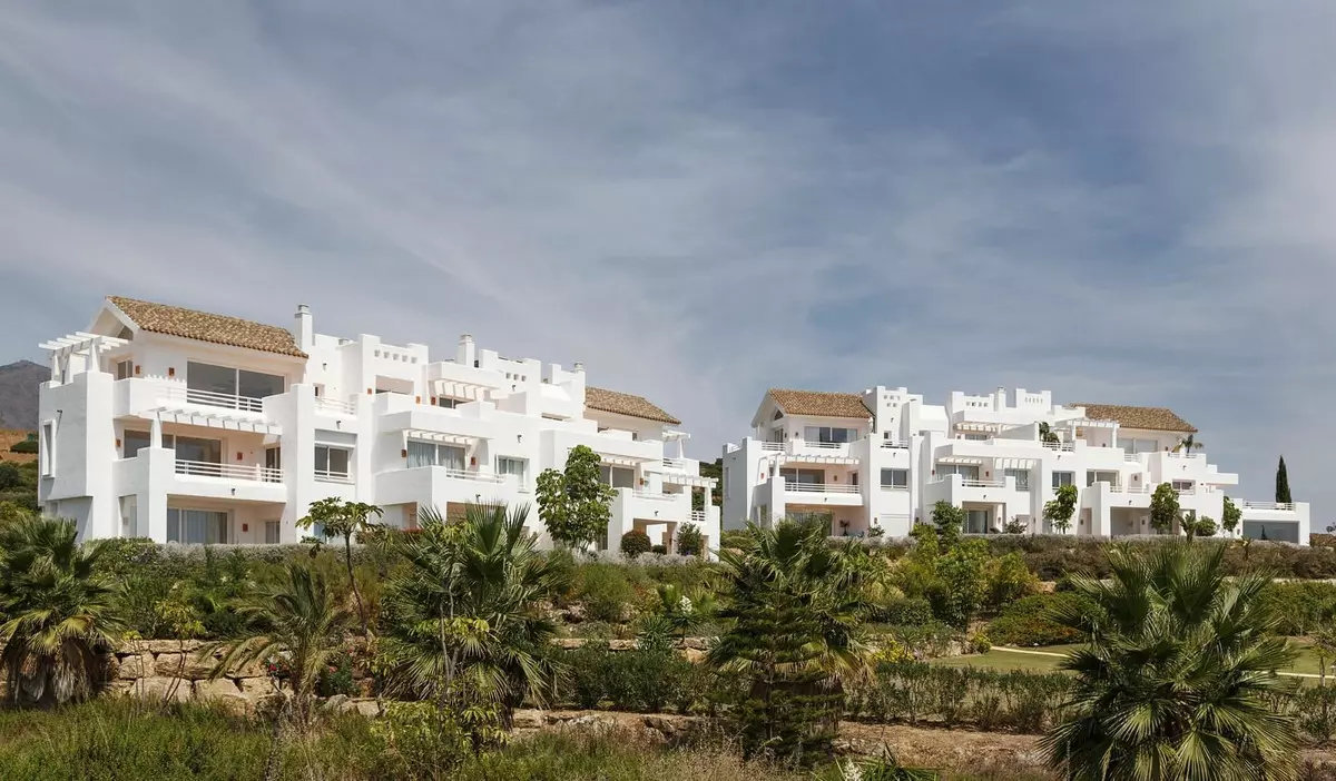 3-bedroom Apartment In Casares, Spain (105 M²)