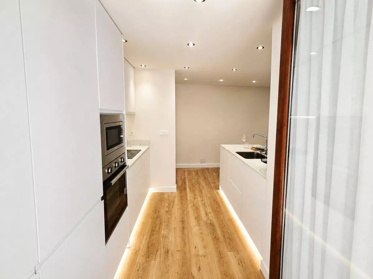 2-bedroom Apartment In Manilva, Spain (87 M²)