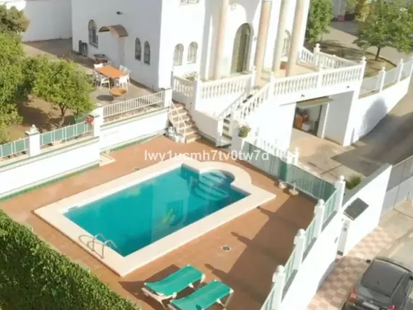 4-bedroom Villa In Málaga, Spain (317 M²)