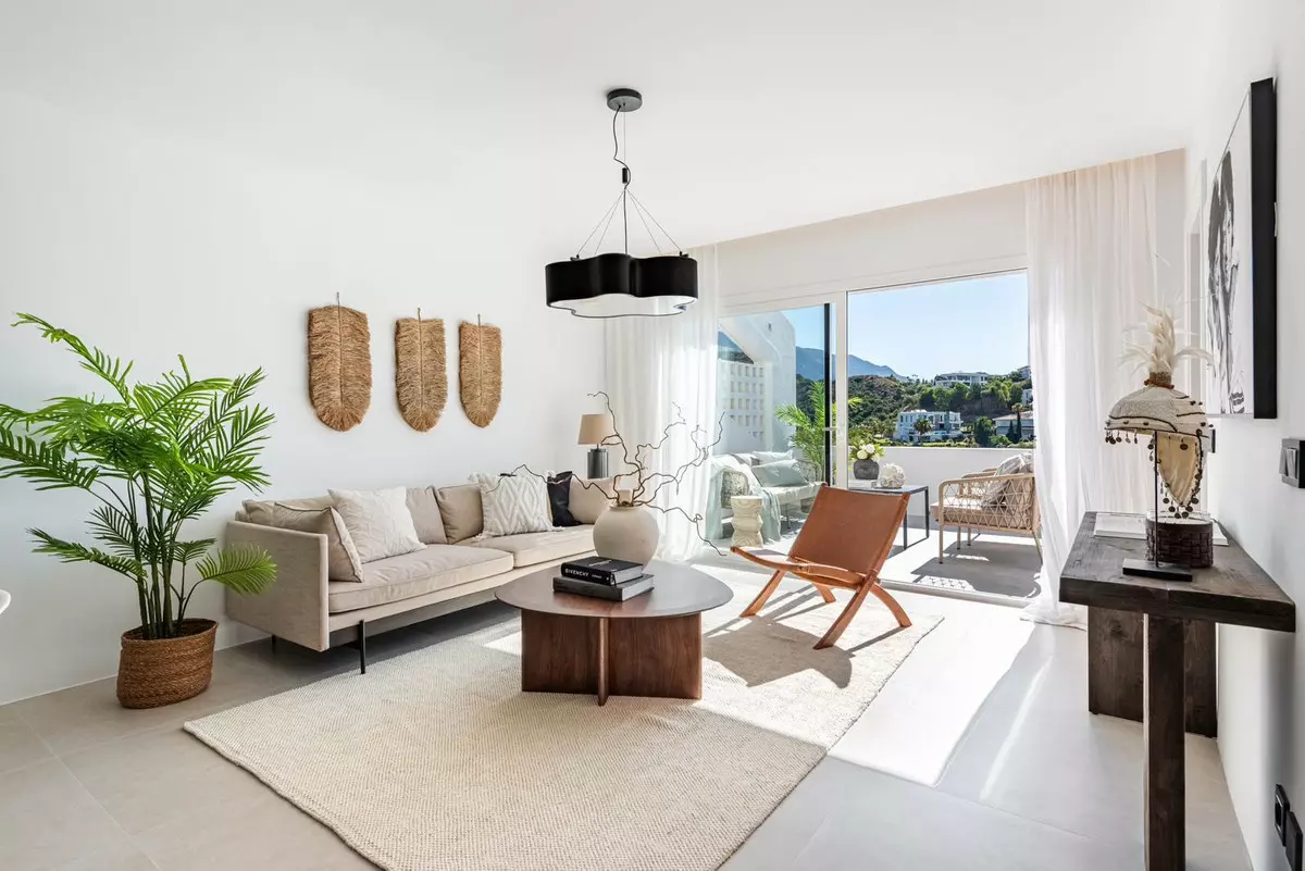 3-bedroom Apartment In Benahavis, Spain (110 M²)