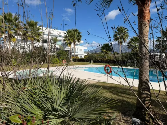 2-bedroom Apartment In Estepona, Spain (99 M²)