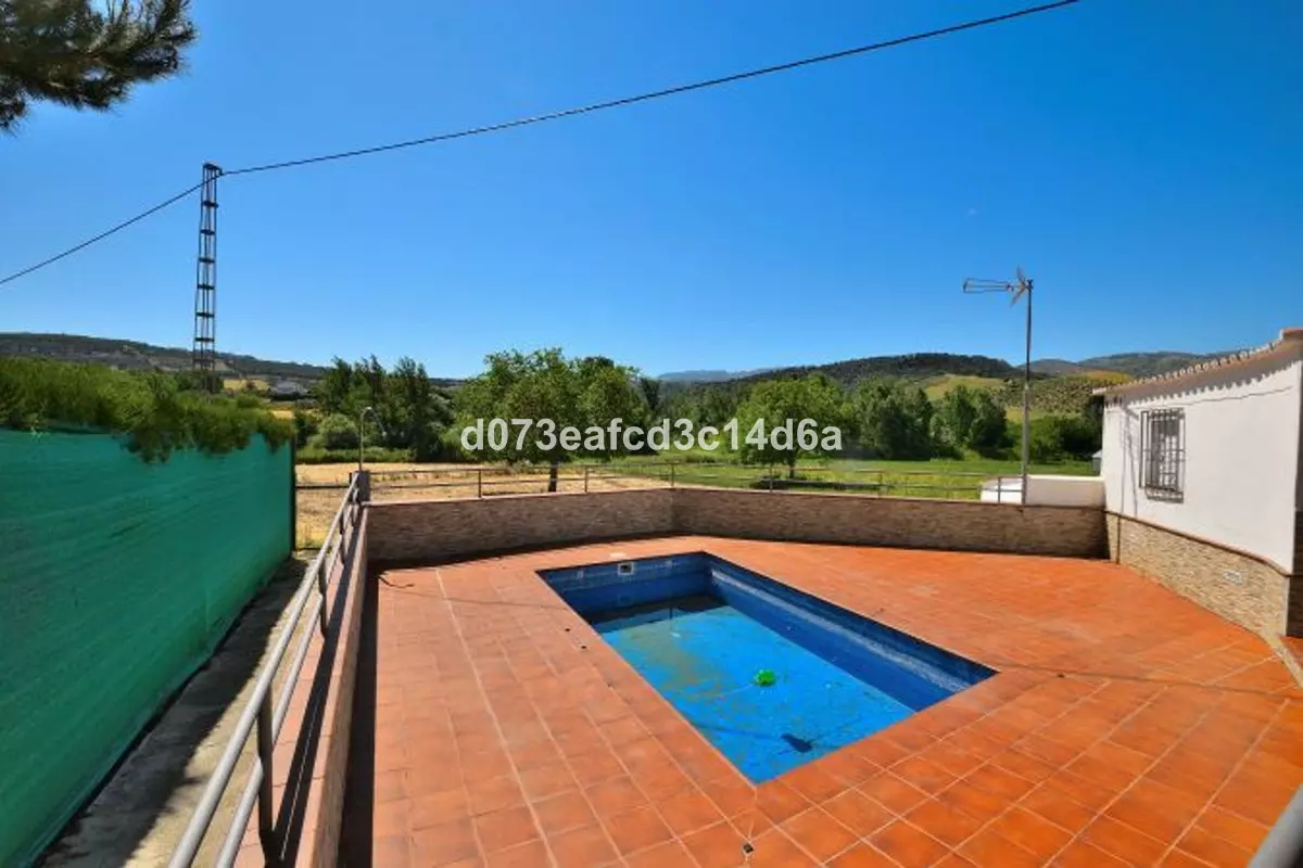 1-bedroom Country House In Ronda, Spain (121 M²)