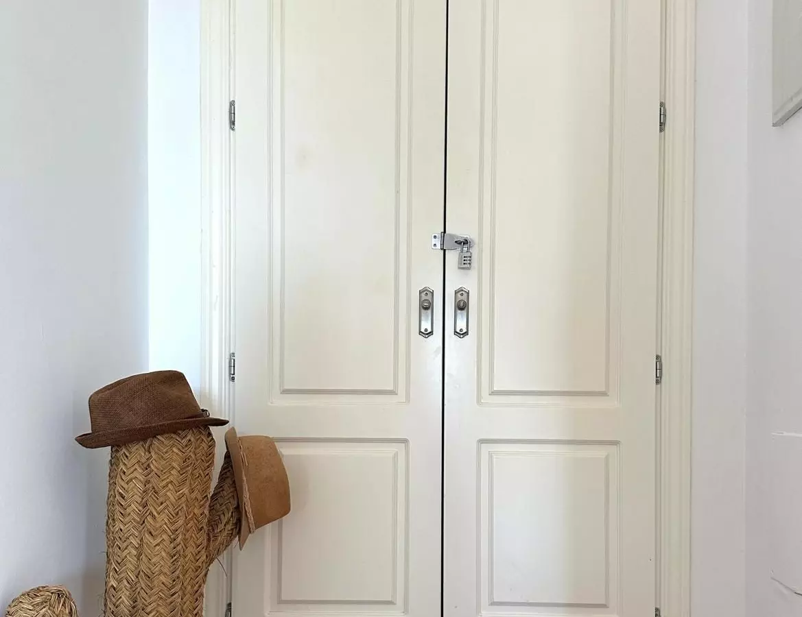 3-bedroom Apartment In Manilva, Spain (80 M²)