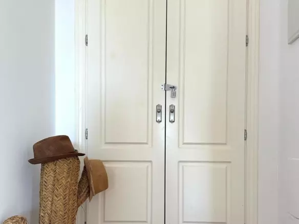 3-bedroom Apartment In Manilva, Spain (80 M²)