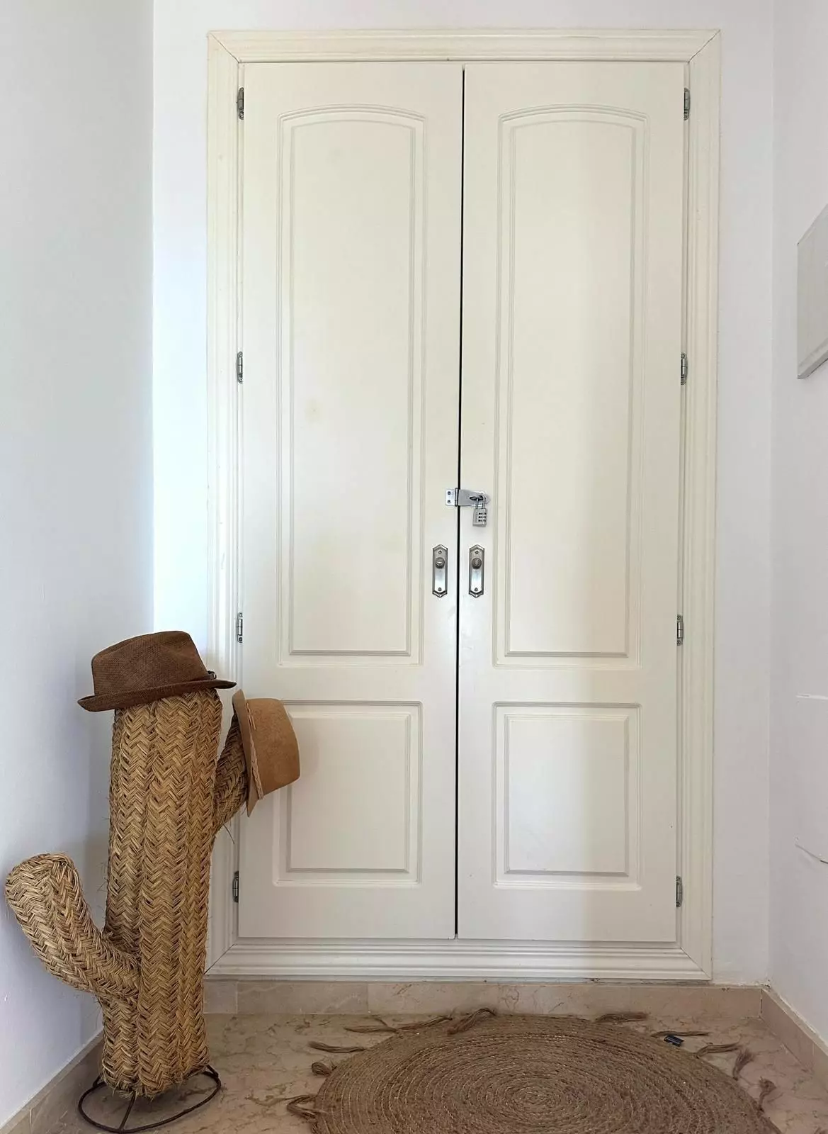 3-bedroom Apartment In Manilva, Spain (80 M²)