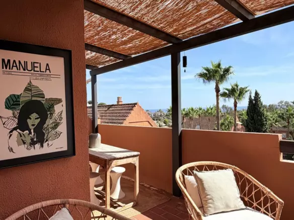 3-bedroom Apartment In Casares, Spain (140 M²)