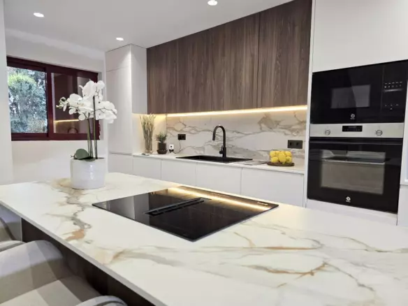 4-bedroom Town House In Marbella, Spain (323 M²)