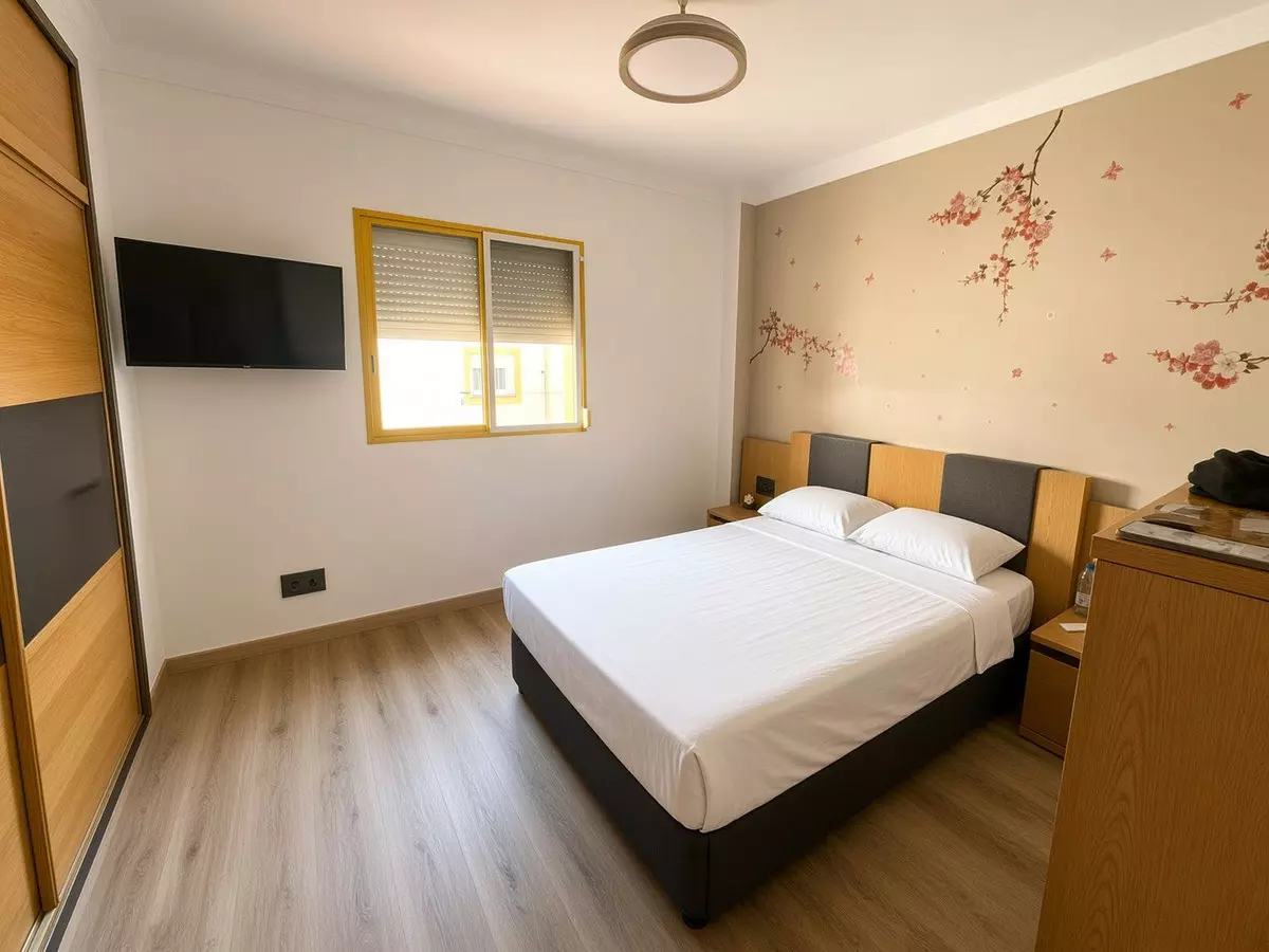 2-bedroom Apartment In Marbella, Spain (90 M²)