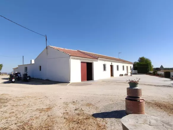 4-bedroom Country House In Ronda, Spain (305 M²)