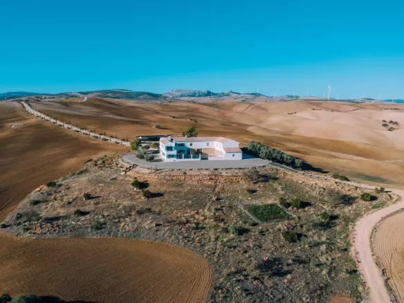 5-bedroom Country House In Ardales, Spain (630 M²)