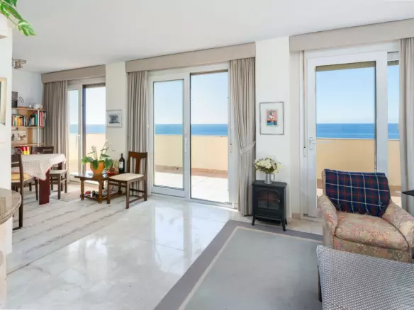 3-bedroom Apartment In Marbella, Spain (94 M²)