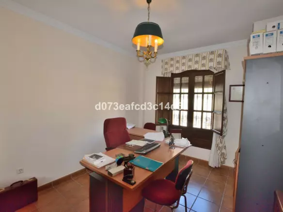 5-bedroom Villa In Montejaque, Spain (508 M²)