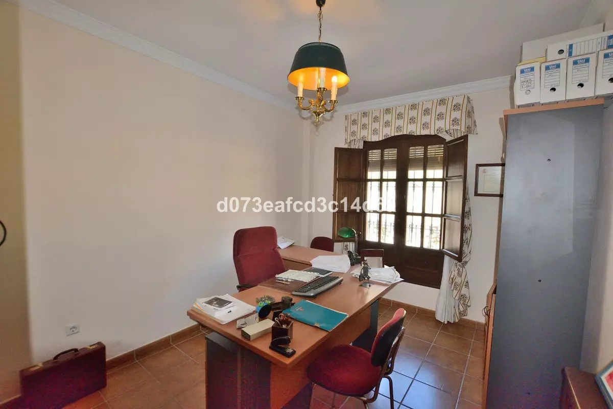 5-bedroom Villa In Montejaque, Spain (508 M²)