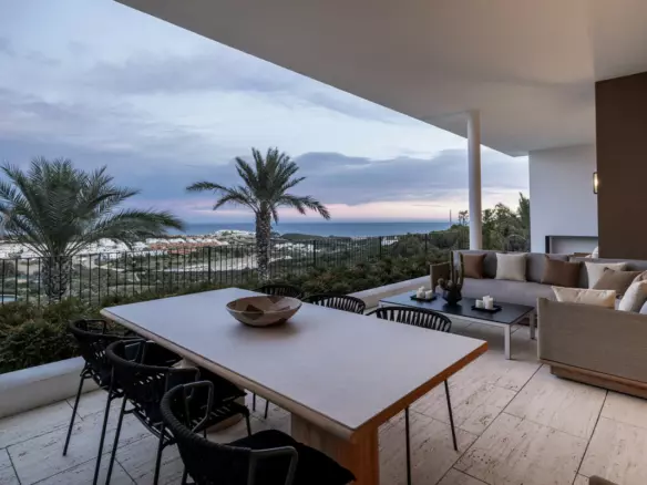 3-bedroom Apartment In Casares, Spain (306 M²)